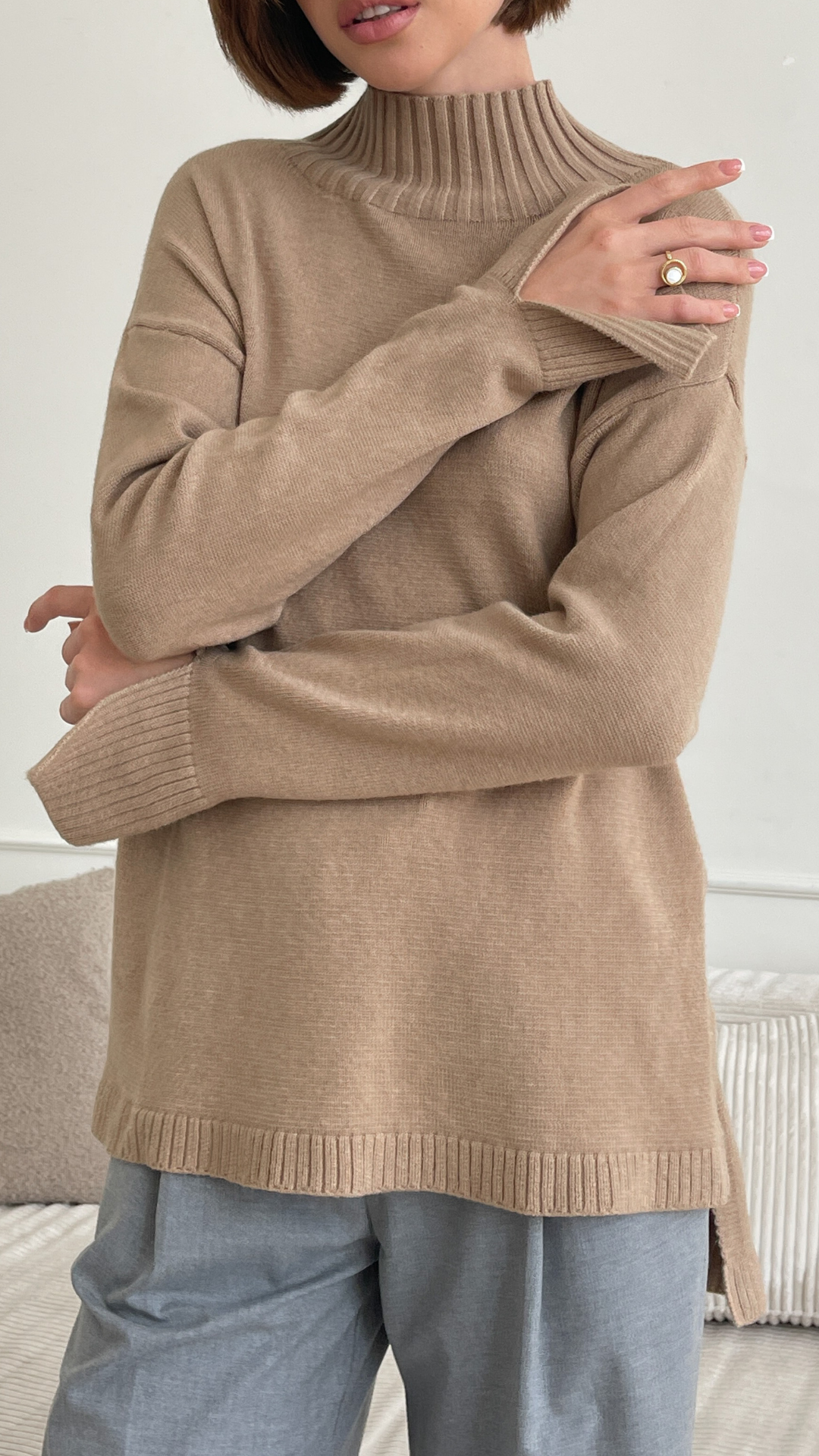 Mona Sweater - Camel