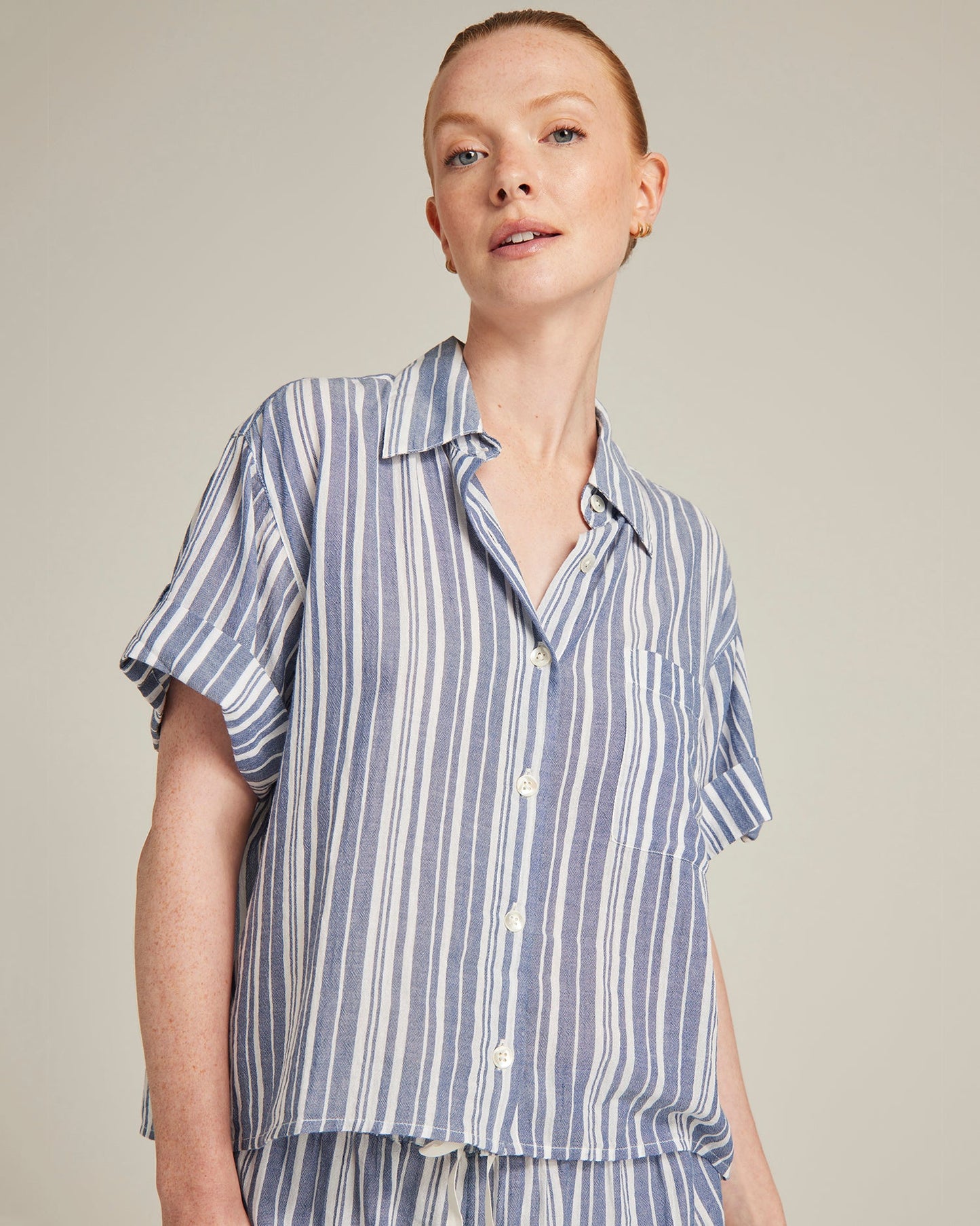 the-short-sleeve-shirt-french_navy_stripe